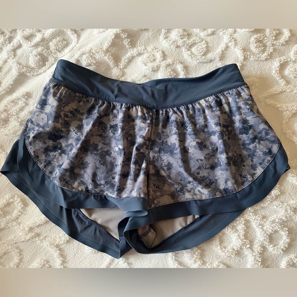 Lululemon Calm Tides Running Shorts